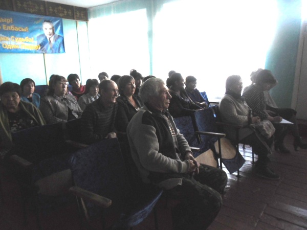 В Акжарском районе состоялась встреча руководства ДЧС СКО с населением по разъяснению Послания Главы государства